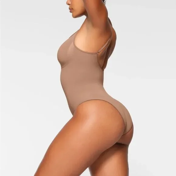Skims Seamless Sculpt Brief Bodysuit In Sienna Size XL NWOT - Picture 3 of 6